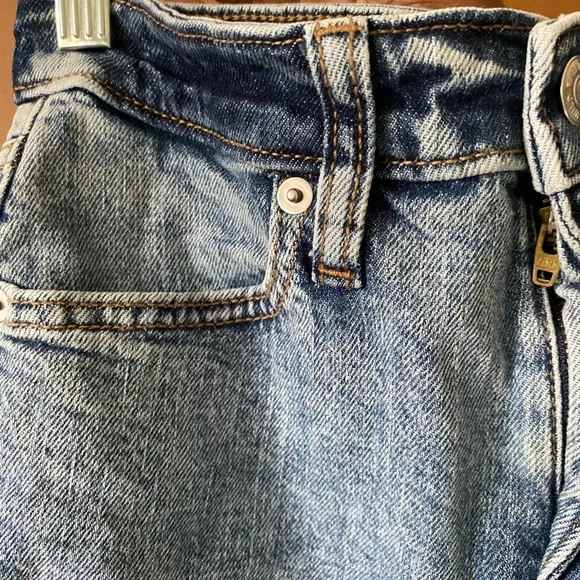 3/$10 SALE-Wild Fable High Waist Jean Shorts - Picture 4 of 5